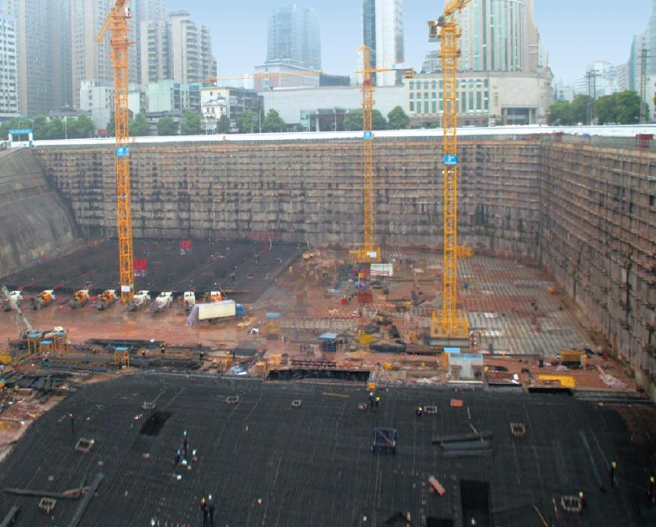 济南市保利大明湖基坑支护